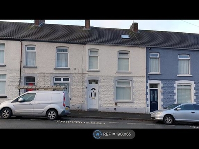 Terraced house to rent in Kilvey Terrace, Swansea SA1