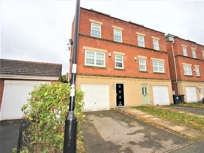 Town house for sale in Middlewood Drive, Wadsley Park Village, Sheffield S6