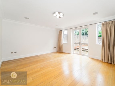 Town house to rent in Castlebar Park, London W5