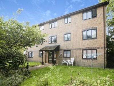 1 Bedroom Ground Floor Flat For Sale In Eastleigh, Hampshire