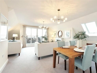 2 Bedroom Apartment For Sale In Burford, Oxfordshire
