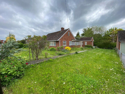 2 Bedroom Bungalow For Sale In Didcot