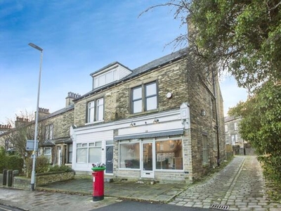 2 Bedroom End Of Terrace House For Sale In Halifax, West Yorkshire
