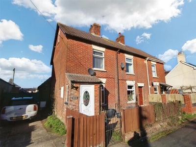 2 Bedroom End Of Terrace House For Sale In Ringwood, Hampshire