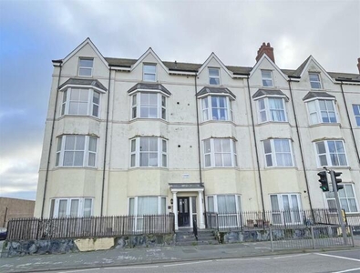 2 Bedroom Flat For Sale In 46-47 West Parade