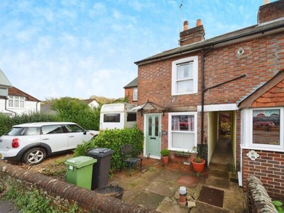 2 Bedroom Terraced House For Sale In Horndean