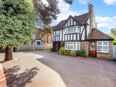 4 Bedroom Detached House For Sale In Epsom, Surrey