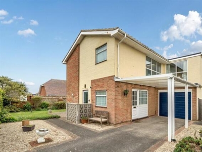 4 Bedroom Detached House For Sale In Selsey