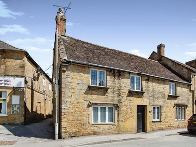 4 Bedroom End Of Terrace House For Sale In Martock, Somerset