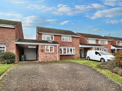 4 Bedroom Link Detached House For Sale In Faringdon