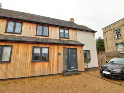 4 Bedroom Semi-detached House For Sale In Mistley