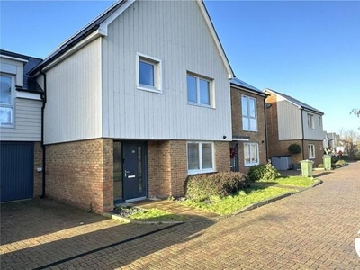 4 Bedroom Terraced House For Sale In Greenhithe, Kent