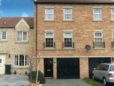 4 Bedroom Town House For Sale In Rotherham, South Yorkshire