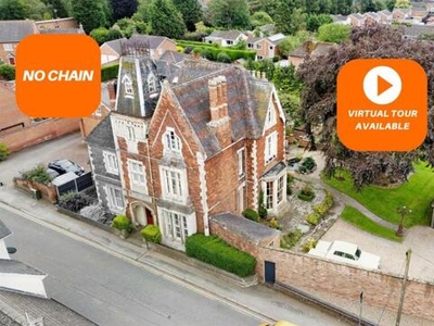 5 Bedroom Semi-detached House For Sale In High Street