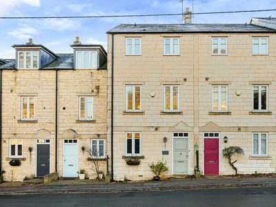 3 bedroom property for sale in Stamages Lane, Painswick, Stroud, GL6