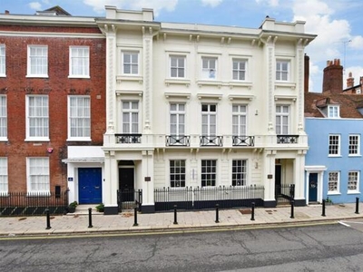4 Bedroom Apartment Portsmouth Hampshire