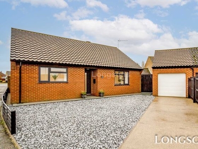 2 bedroom detached bungalow for sale Swaffham, PE37 7RY