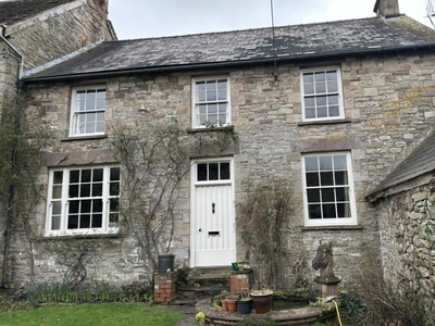 4 Bed House For Sale in Llangattock, Crickhowell, NP8 - 5297208