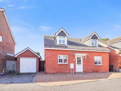 4 bedroom detached house for sale Clacton-on-sea, CO16 7PB