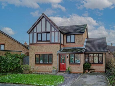 4 Bedroom House Davenham Cheshire West And Chester