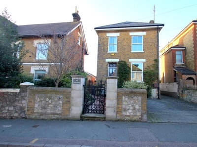 Detached house to rent in Boxley Road, Penenden Heath, Maidstone ME14