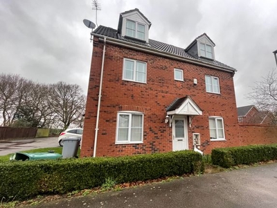 Detached house to rent in Claricoates Drive, Coddington, Newark, Nottinghamshire NG24