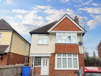 Detached house to rent in Cranmore Lane, Aldershot GU11