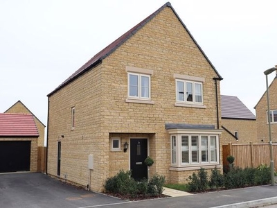 Detached house to rent in Spitfire Drive, Witney OX29
