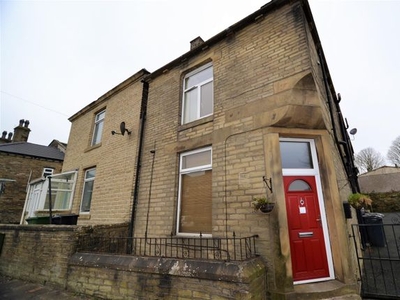 End terrace house to rent in Ford, Queensbury, Bradford BD13