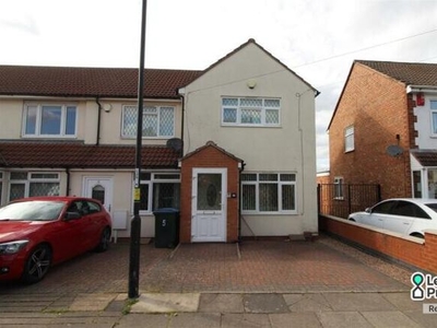 End terrace house to rent in Gleneagles Road, Coventry, West Midlands CV2
