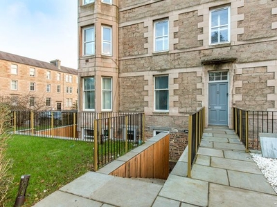 Flat for sale in 107 Corstorphine Road, Edinburgh EH12