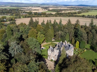 Flat for sale in The Earl Of Crawford Suite, Apartment 2, Finavon Castle, Finavon, By Forfar, Angus DD8