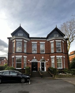 Flat to rent in 150 Heaton Moor Road, Stockport, Cheshire SK4