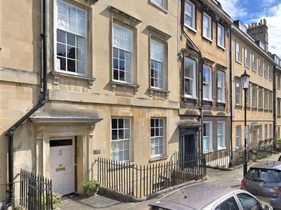 Flat to rent in Catharine Place, Bath BA1