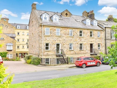 Flat to rent in Church Square Mansions, Harrogate HG1