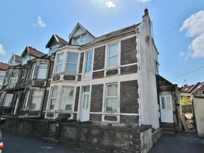 Flat to rent in Clift House Road, Bristol BS3