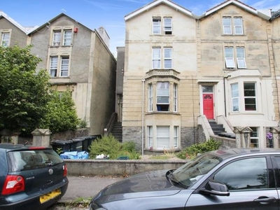 Flat to rent in Eastfield Road, Cotham, Bristol BS6