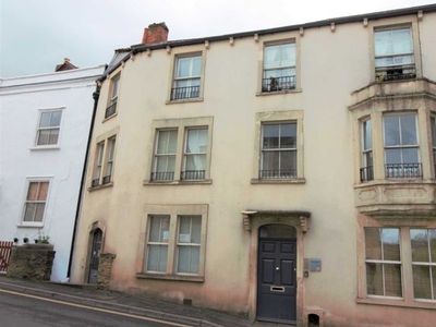 Flat to rent in North Parade, Frome BA11