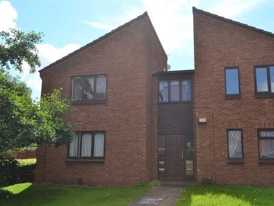 Flat to rent in Parkfield Road, Goldthorn Court, Wolverhampton WV4