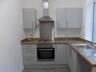 Flat to rent in Queen Street, Great Harwood BB6