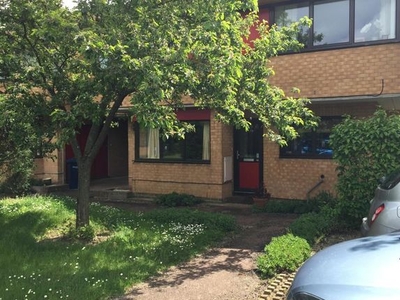 Flat to rent in Sherbourne Close, Cambridge CB4