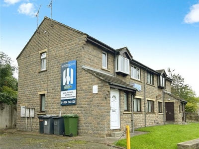 Flat to rent in Spaines Road, Fartown, Huddersfield HD2