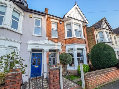Semi-detached house to rent in Alexandra Road, Leigh-On-Sea SS9