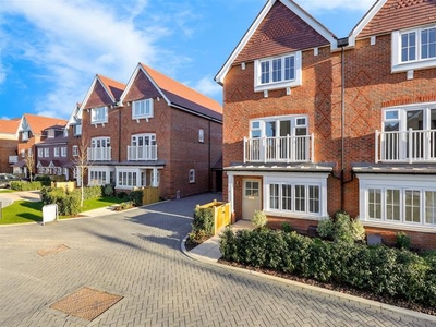 Semi-detached house to rent in Cavendish Meads, Ascot SL5