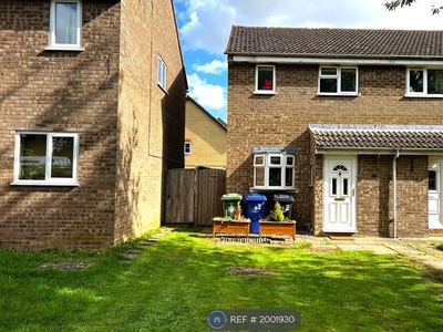 Semi-detached house to rent in Peacocks Close, Middleton Cheney OX17