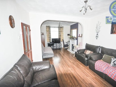 Terraced house to rent in Whitbread Avenue, Bedford MK42