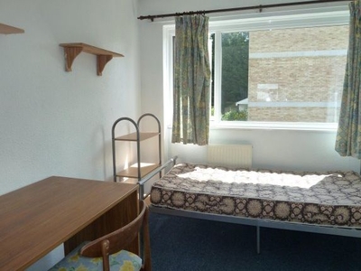 Shared accommodation to rent in Downs Road, Canterbury, Kent CT2
