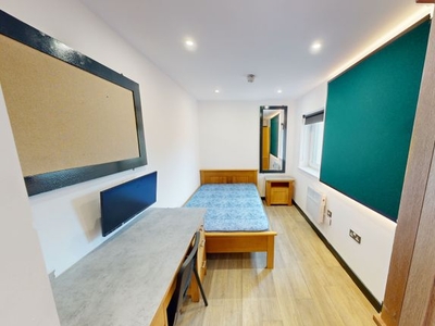 Shared accommodation to rent in Stepney Lane, Newcastle Upon Tyne NE1