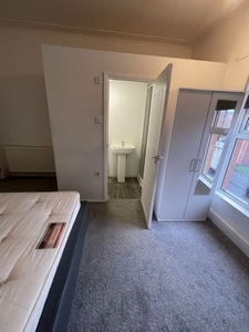 Shared accommodation to rent in Warner Street, Derby DE22
