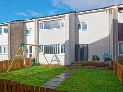 Terraced house for sale in Colonsay, East Kilbride, Glasgow, South Lanarkshire G74